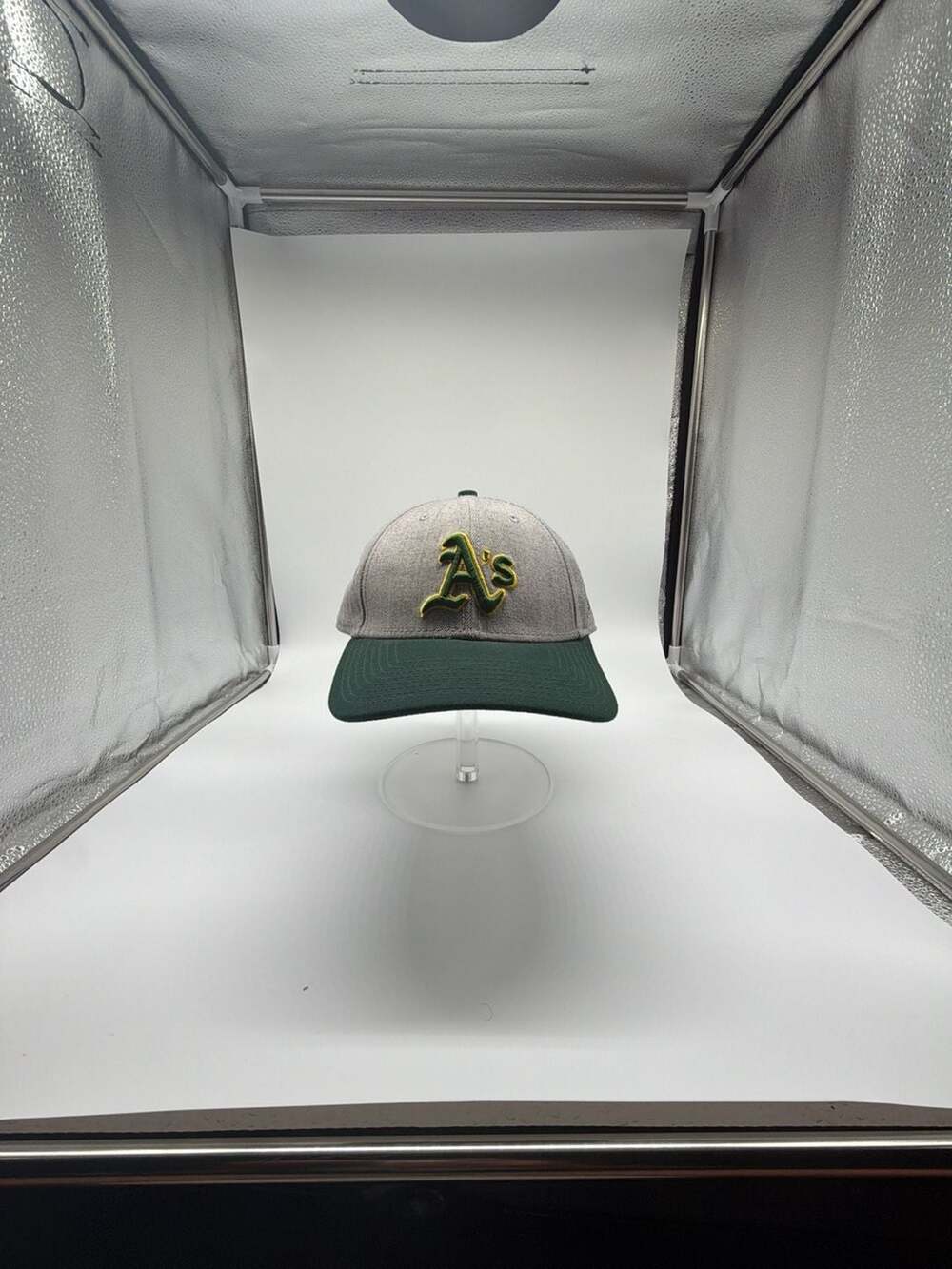 New Era Oakland Athletics 9FORTY Adjustable Hat Grey Green